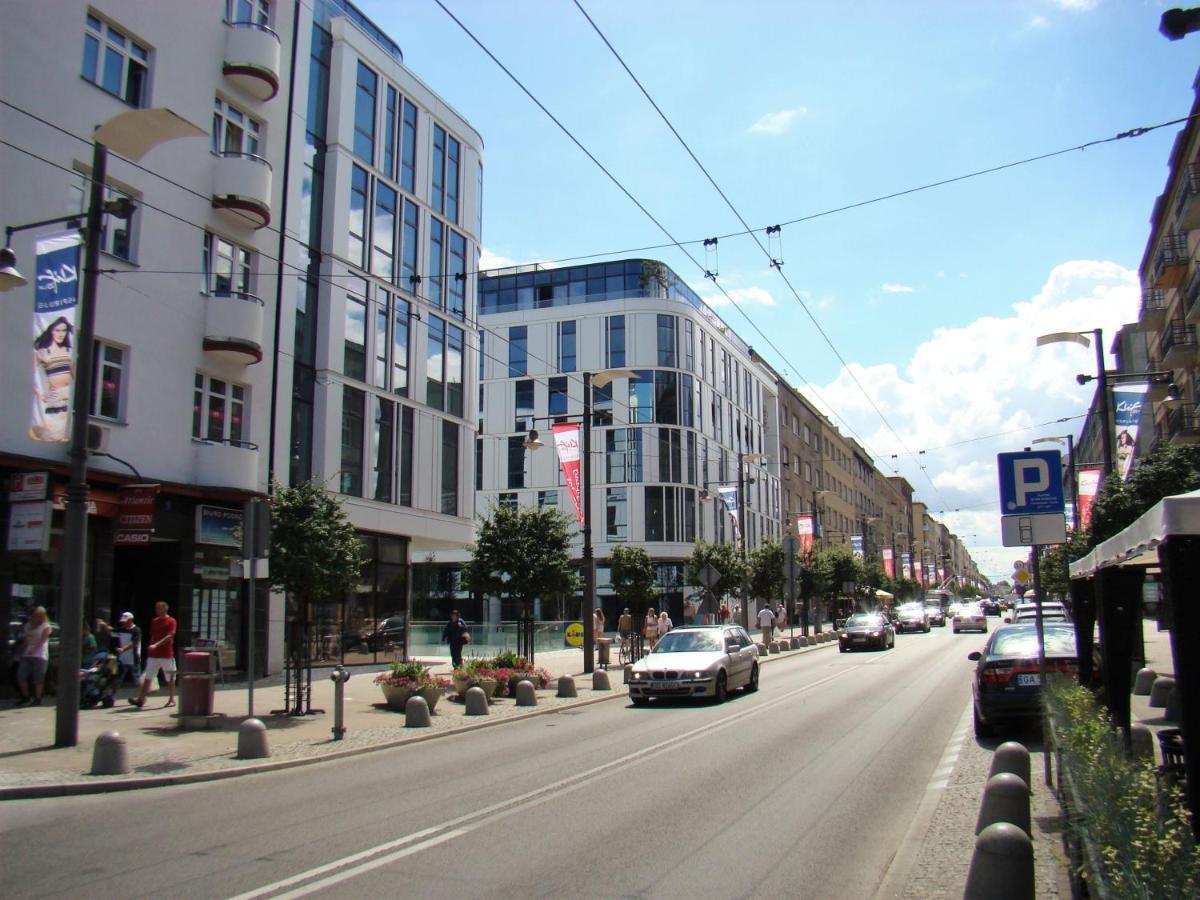 Marilyn Monroe-Baltiq Plaza Gdynia Appartement Buitenkant foto